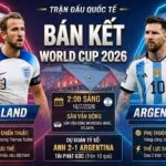 Đồ họa so sánh trước trận bán kết World Cup 2026 giữa Anh và Argentina, với ảnh các đội trưởng Harry Kane và Lionel Messi, dự đoán tỷ số Anh 2-1 Argentina, và dự đoán hơn 10 quả phạt góc